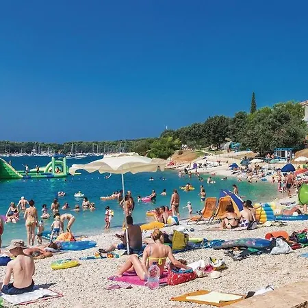 Valdebek Lägenhet Pula